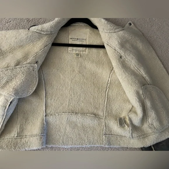 Stunning Ralph Lauren Denim & Supply
Faux Leather Sheepskin Moto Jacket Fits M-L - Picture 7 of 12